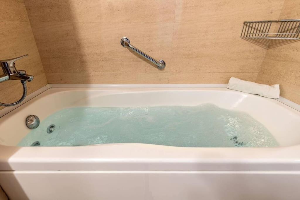 Jdcbl - Peaceful Wonderful Apartment In City Center 세비야 외부 사진